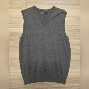 Men's Charcoal V-Neck Sweater Vest - Crew & Co.
